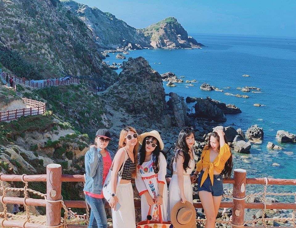 Phát triển du lịch